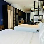 Scarletz Suites Klcc By Summertime